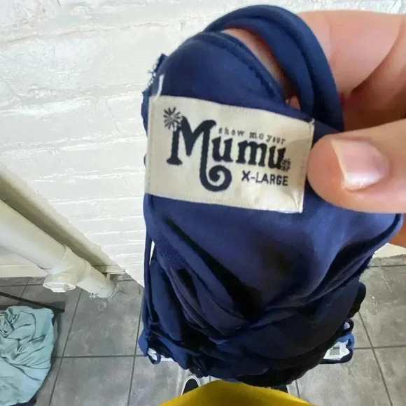 Show Me Your Mumu I XL - Picture 8 of 10